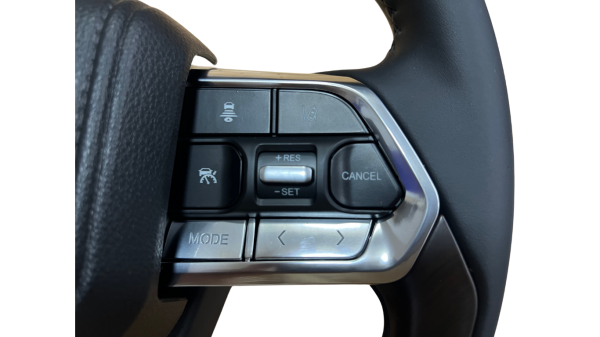Timón Toyota con Acabados en Fibra de Carbono - Imagen 3